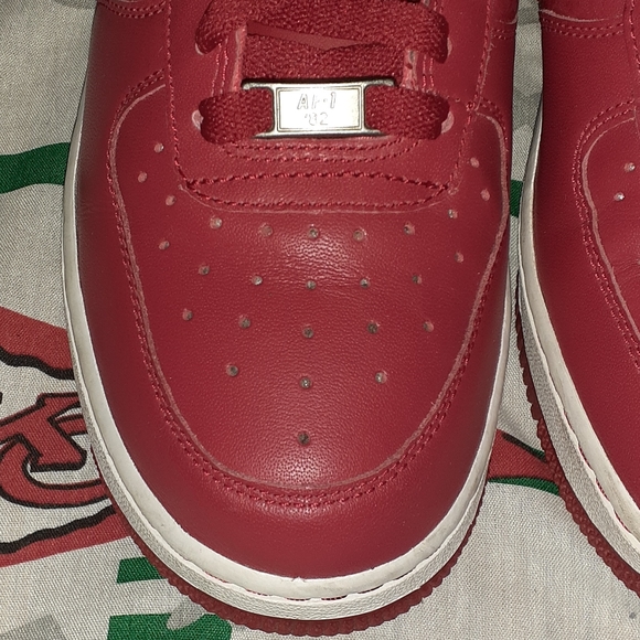 2007 Nike Valentines Day Air Force One Shoes 7.5 Vintage AF1 Low Valentine Red 1 - Picture 8 of 12
